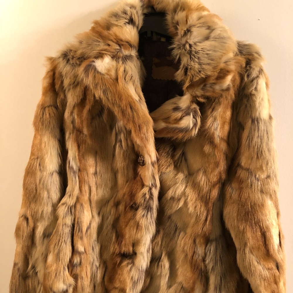 Rabbit Jacket Crop Style